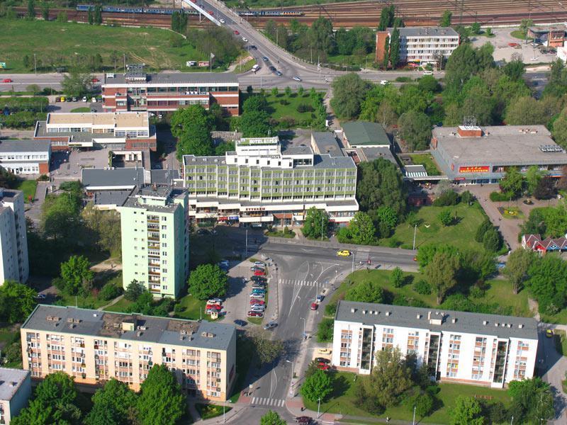 Hotel Arpad Татабанья Экстерьер фото